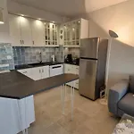Lägenhet 3 Pieces Climatise Avec Piscine, 6 Pers, - Fr-1-780-87 Sainte-Maxime