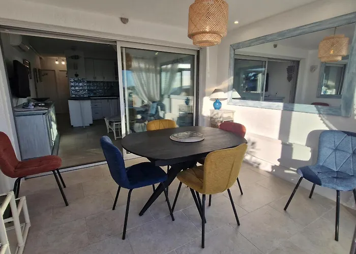 3 Pièces Climatisé Avec Piscine Et Parking Proche à - Fr-1-780-87 Apartamento