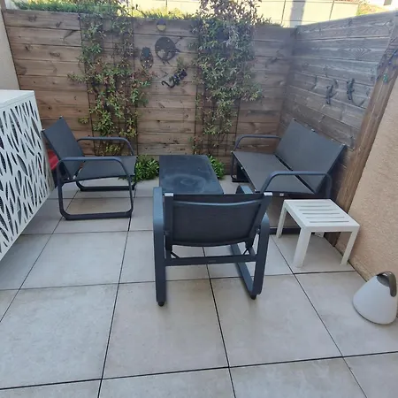 3 Pieces Climatise Avec Piscine, 6 Pers, - Fr-1-780-87 * Sainte-Maxime