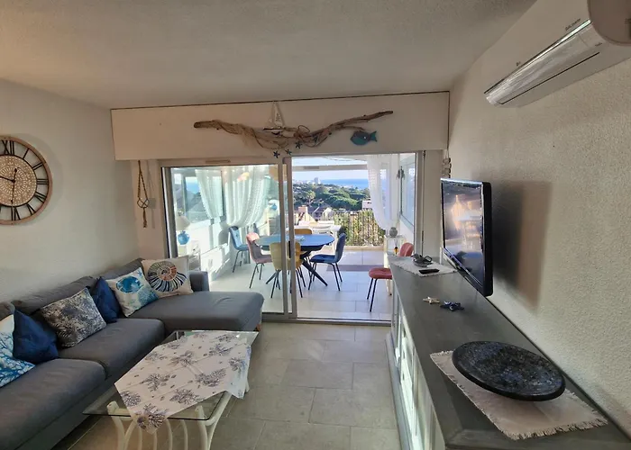 3 Pieces Climatise Avec Piscine, 6 Pers, - Fr-1-780-87 Apartment Sainte-Maxime