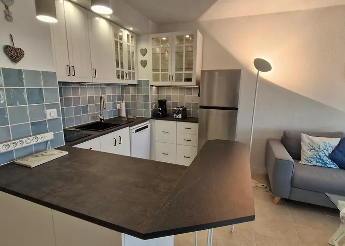 3 Pieces Climatise Avec Piscine, 6 Pers, - Fr-1-780-87 Apartment