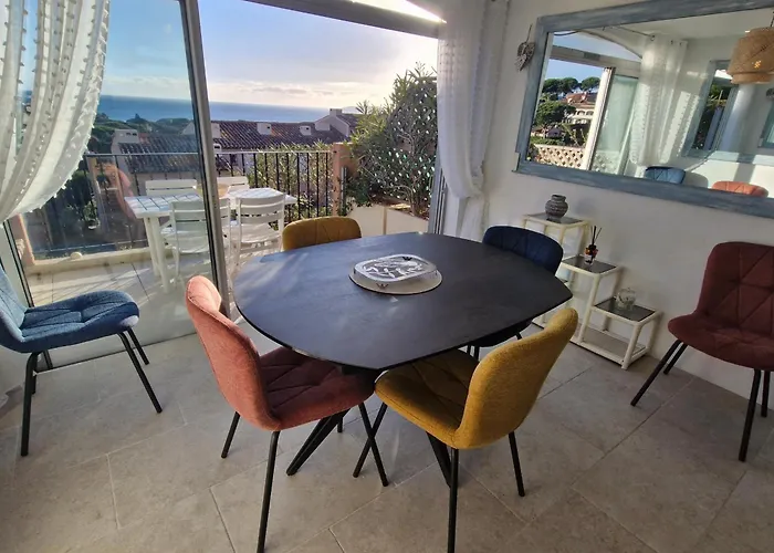 3 Pieces Climatise Avec Piscine, 6 Pers, - Fr-1-780-87 * Sainte-Maxime